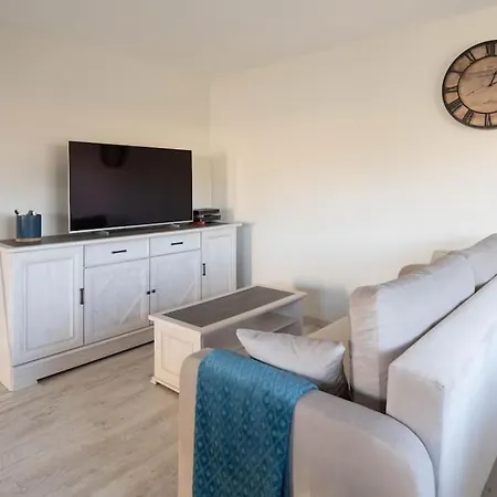 Holiday home Maison Les Portes De L'ocean Avec Jacuzzi 8/10p